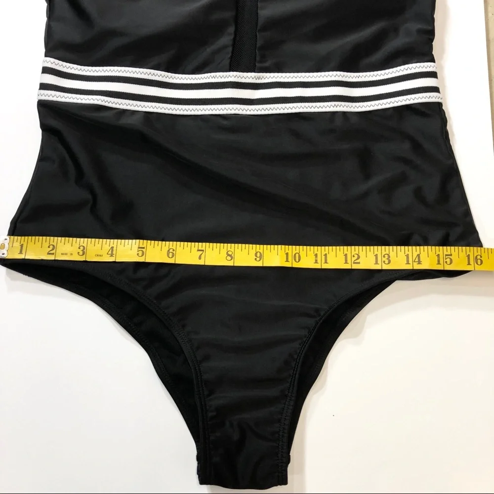 SHEIN black one